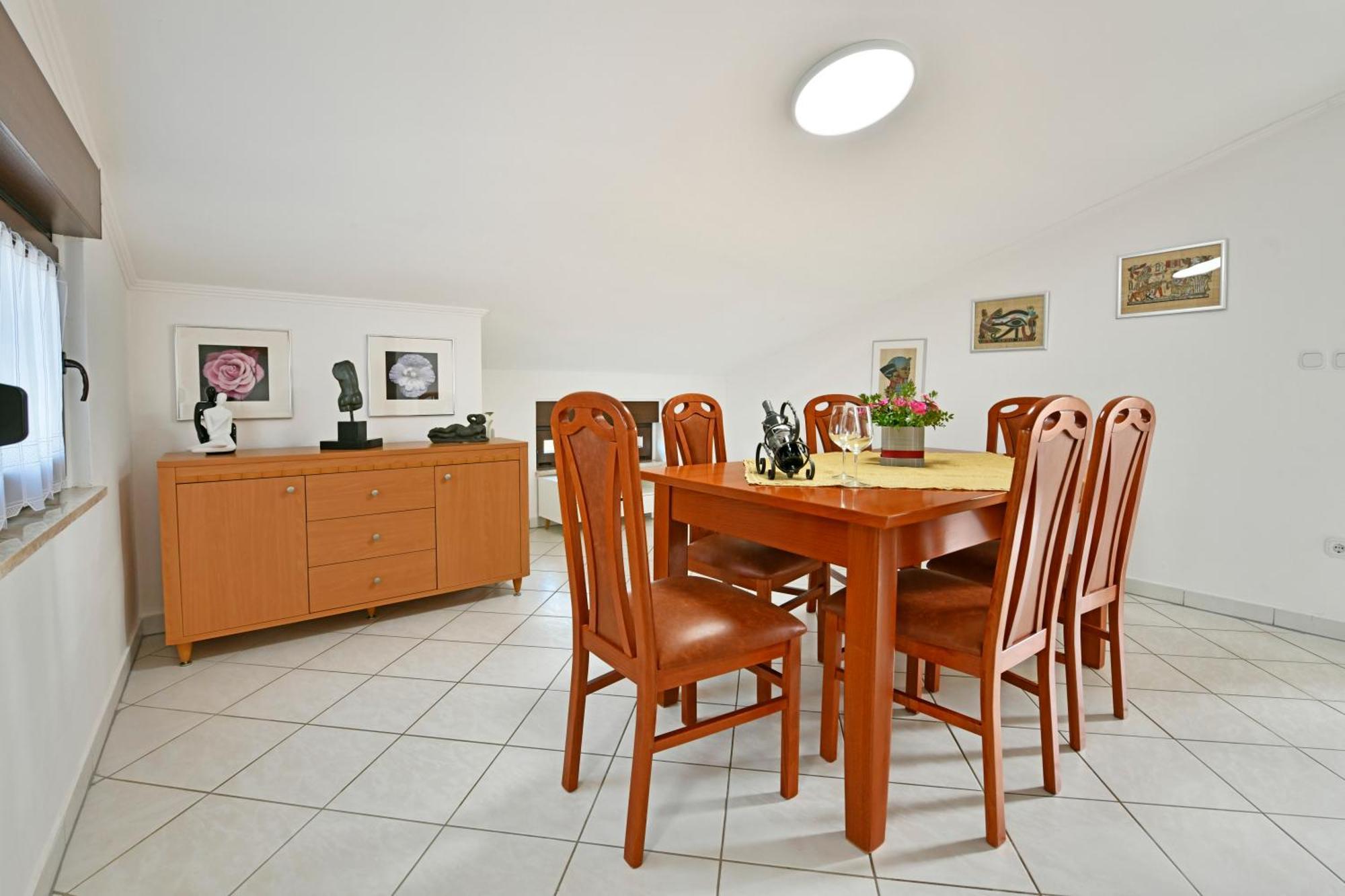 Apartments Pilic Rosini Exterior photo